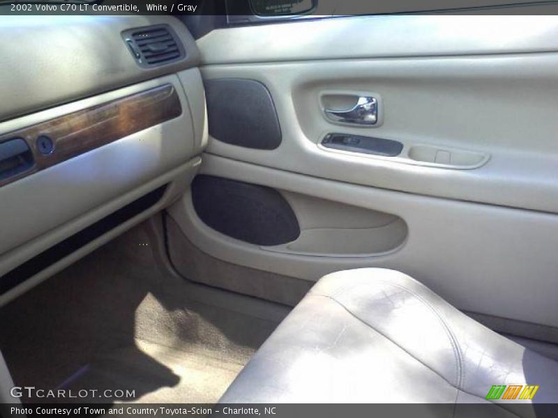 White / Gray 2002 Volvo C70 LT Convertible