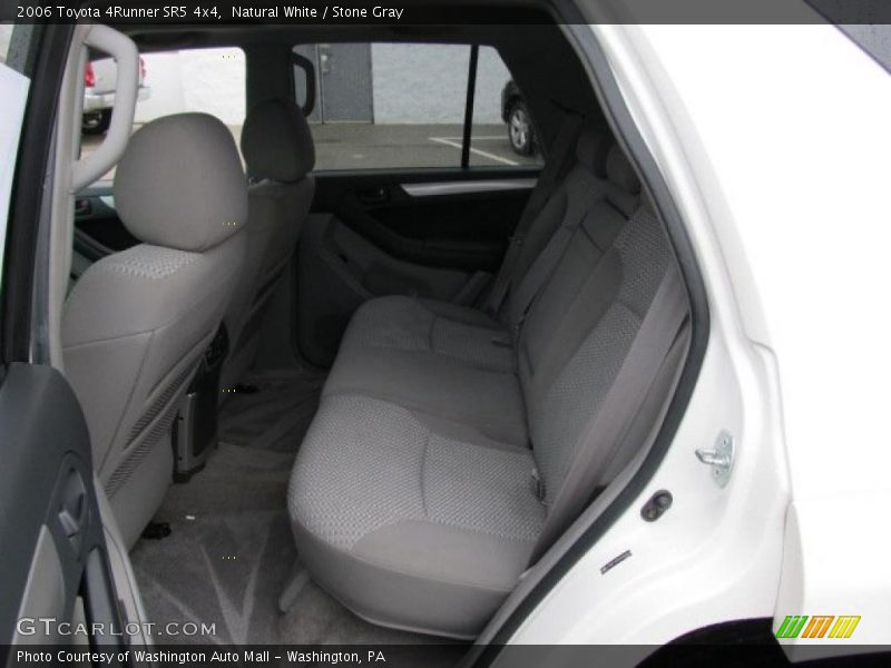 Natural White / Stone Gray 2006 Toyota 4Runner SR5 4x4