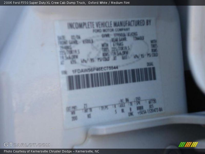 2006 F550 Super Duty XL Crew Cab Dump Truck Oxford White Color Code Z1