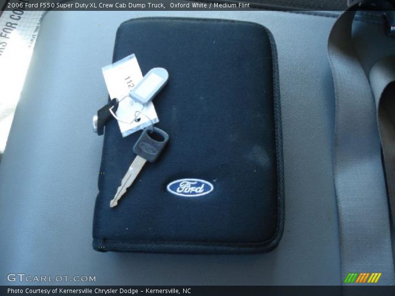 Books/Manuals of 2006 F550 Super Duty XL Crew Cab Dump Truck