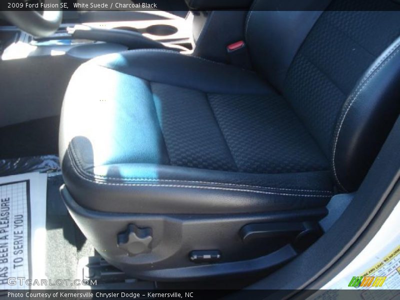 White Suede / Charcoal Black 2009 Ford Fusion SE