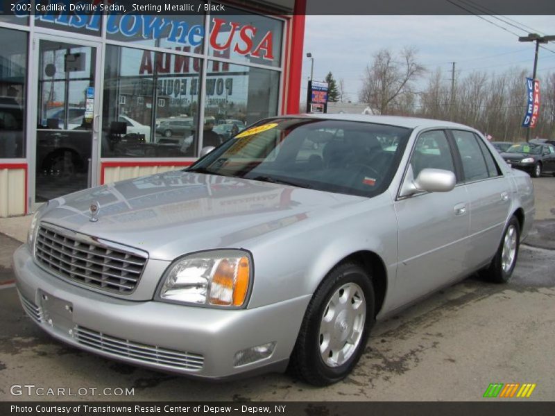 Sterling Metallic / Black 2002 Cadillac DeVille Sedan