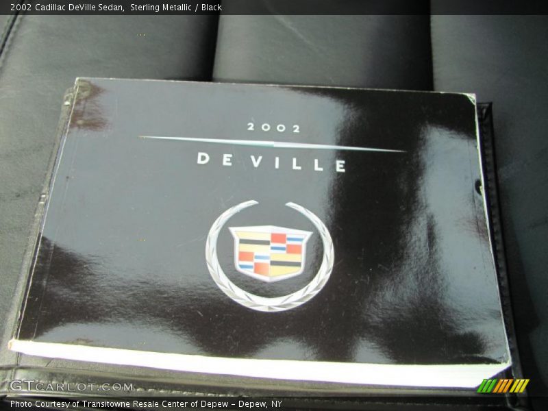 Sterling Metallic / Black 2002 Cadillac DeVille Sedan