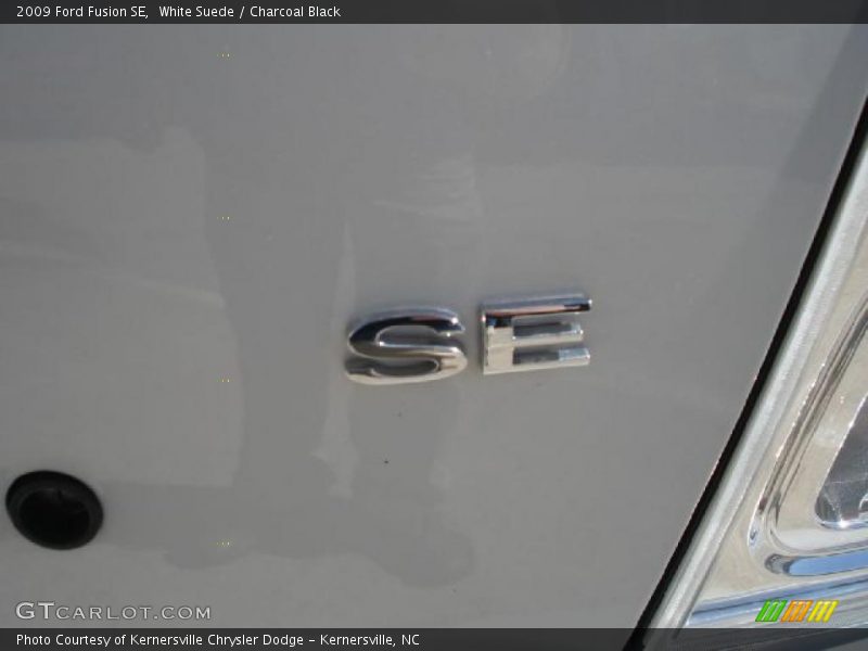 White Suede / Charcoal Black 2009 Ford Fusion SE