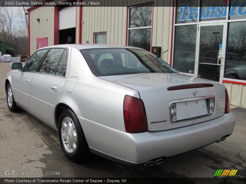 Sterling Metallic / Black 2002 Cadillac DeVille Sedan