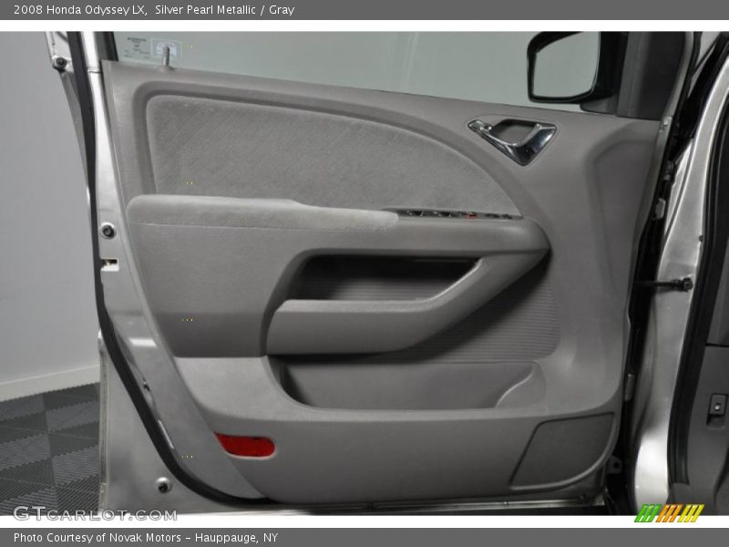 Silver Pearl Metallic / Gray 2008 Honda Odyssey LX