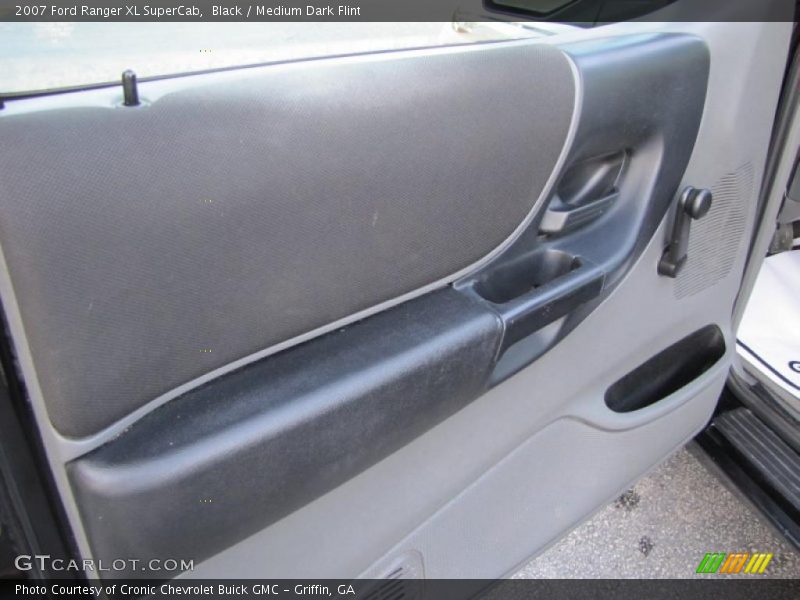 Black / Medium Dark Flint 2007 Ford Ranger XL SuperCab