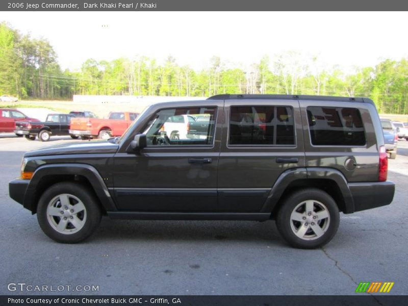 Dark Khaki Pearl / Khaki 2006 Jeep Commander