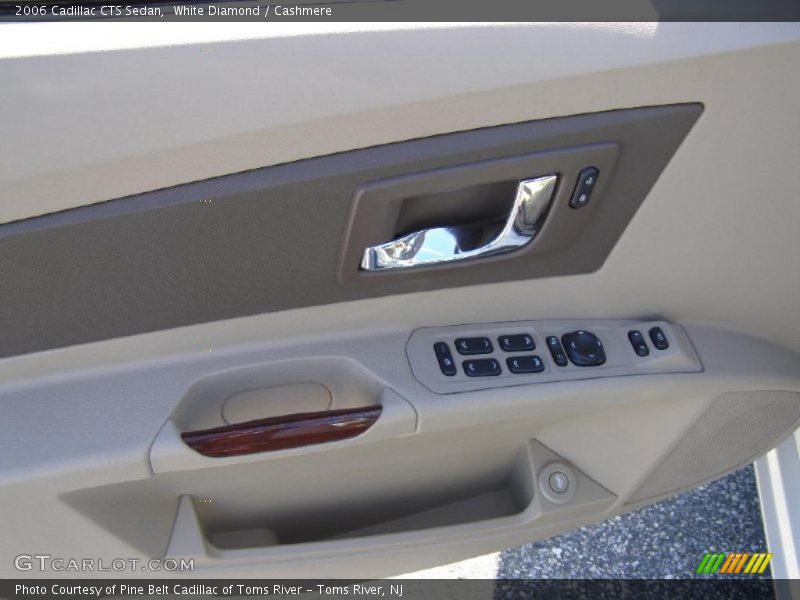 White Diamond / Cashmere 2006 Cadillac CTS Sedan