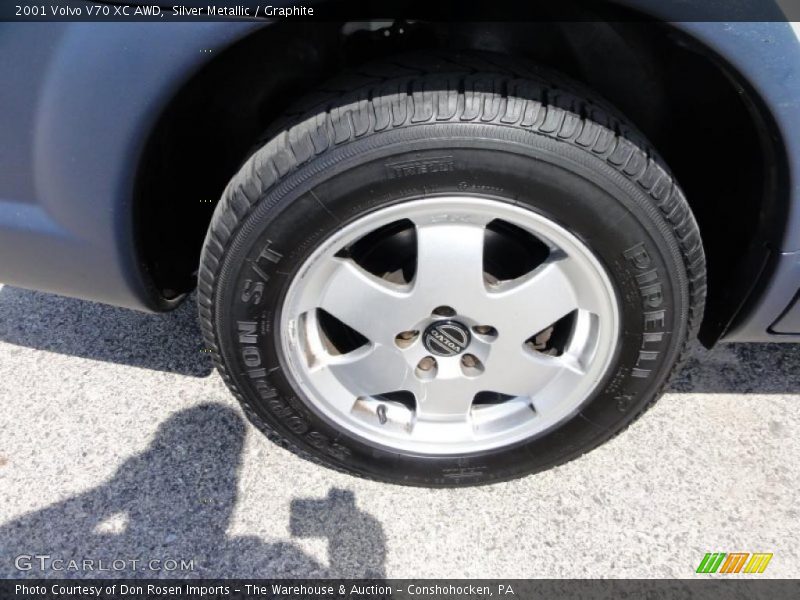 Silver Metallic / Graphite 2001 Volvo V70 XC AWD