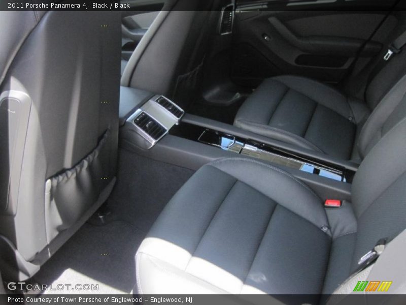 Black / Black 2011 Porsche Panamera 4