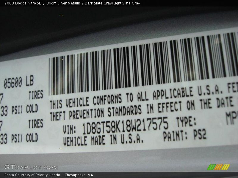 Bright Silver Metallic / Dark Slate Gray/Light Slate Gray 2008 Dodge Nitro SLT