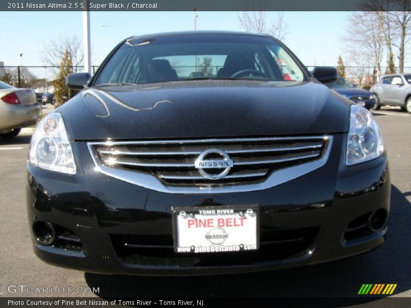 Super Black / Charcoal 2011 Nissan Altima 2.5 S