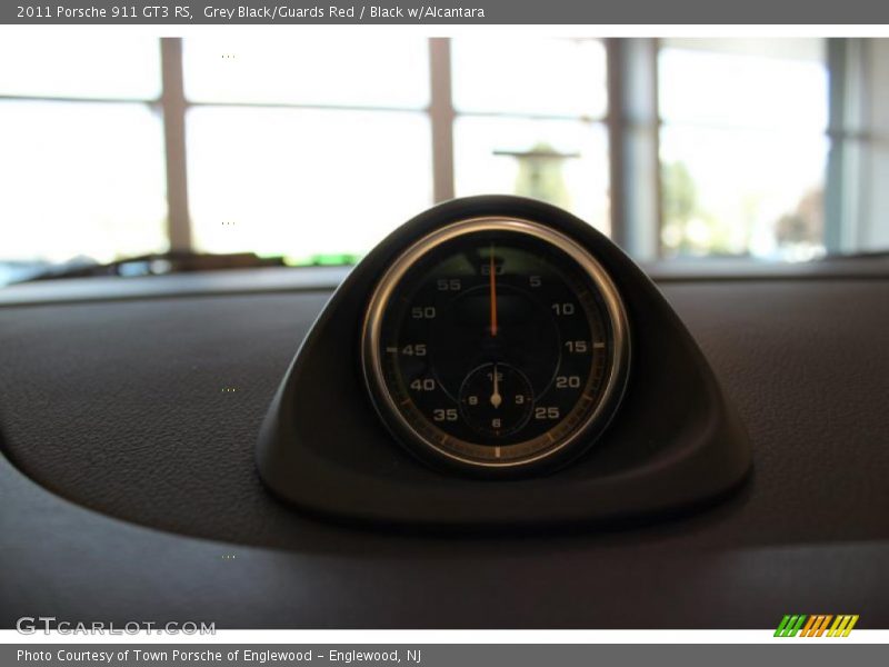 Grey Black/Guards Red / Black w/Alcantara 2011 Porsche 911 GT3 RS