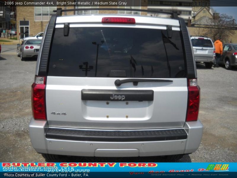 Bright Silver Metallic / Medium Slate Gray 2006 Jeep Commander 4x4