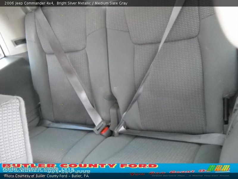 Bright Silver Metallic / Medium Slate Gray 2006 Jeep Commander 4x4