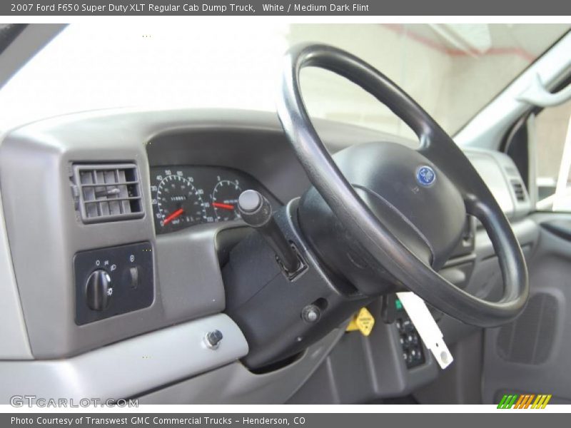White / Medium Dark Flint 2007 Ford F650 Super Duty XLT Regular Cab Dump Truck