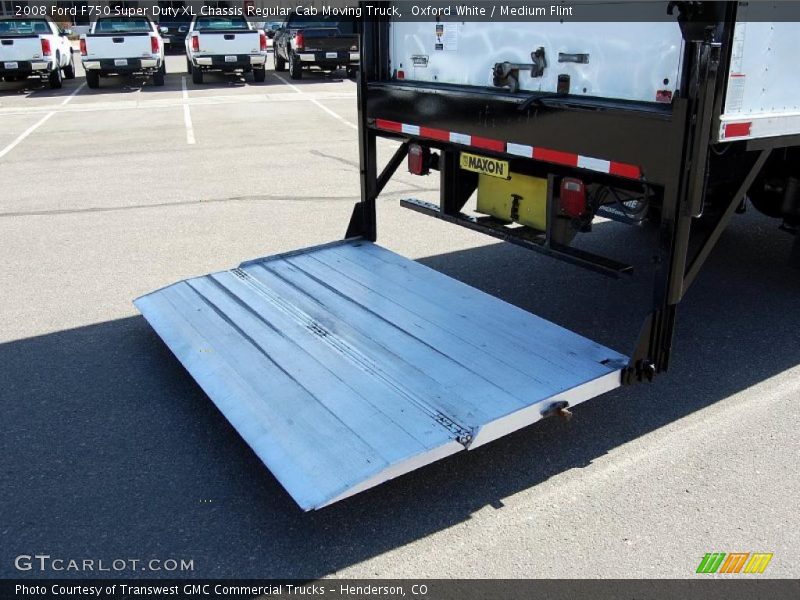 Oxford White / Medium Flint 2008 Ford F750 Super Duty XL Chassis Regular Cab Moving Truck