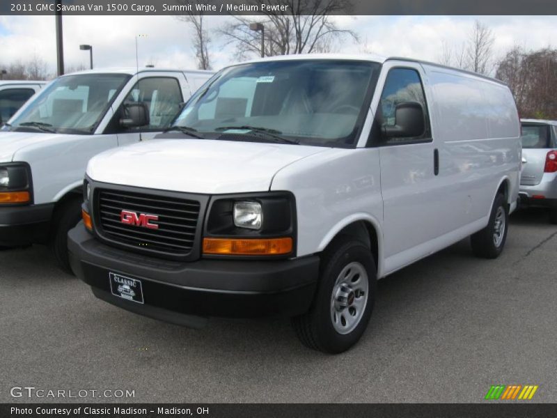 Summit White / Medium Pewter 2011 GMC Savana Van 1500 Cargo