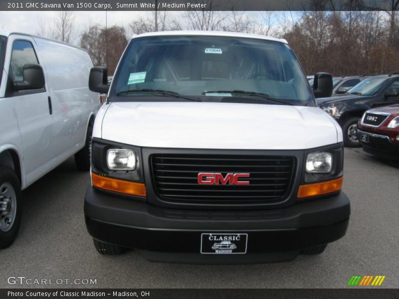Summit White / Medium Pewter 2011 GMC Savana Van 1500 Cargo