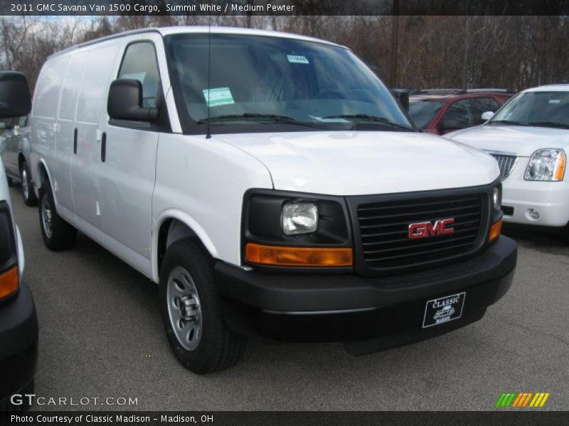 Summit White / Medium Pewter 2011 GMC Savana Van 1500 Cargo