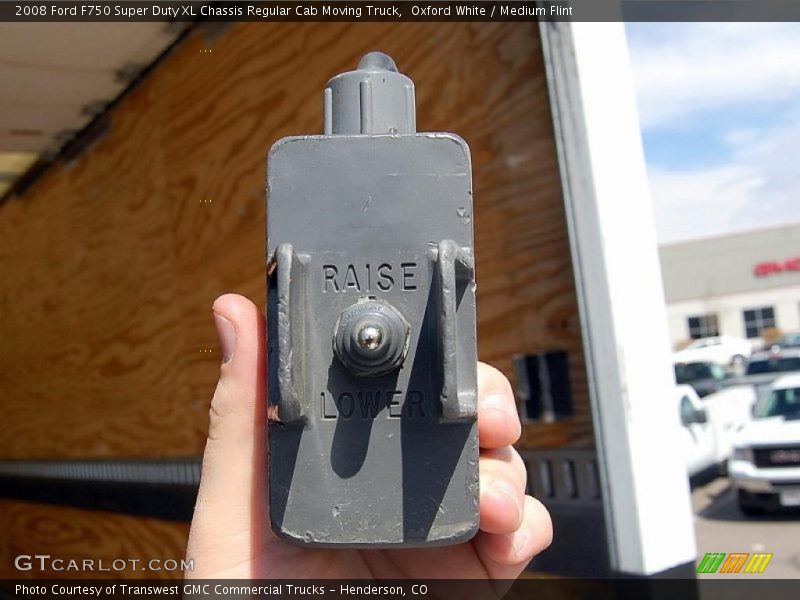 Oxford White / Medium Flint 2008 Ford F750 Super Duty XL Chassis Regular Cab Moving Truck