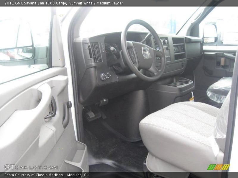 Summit White / Medium Pewter 2011 GMC Savana Van 1500 Cargo