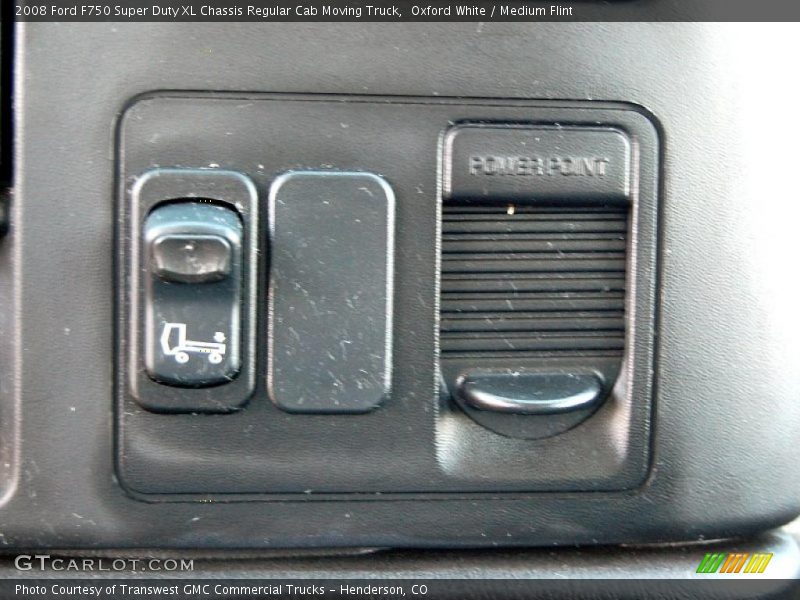 Oxford White / Medium Flint 2008 Ford F750 Super Duty XL Chassis Regular Cab Moving Truck