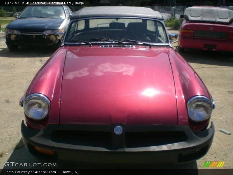 Cardinal Red / Beige 1977 MG MGB Roadster