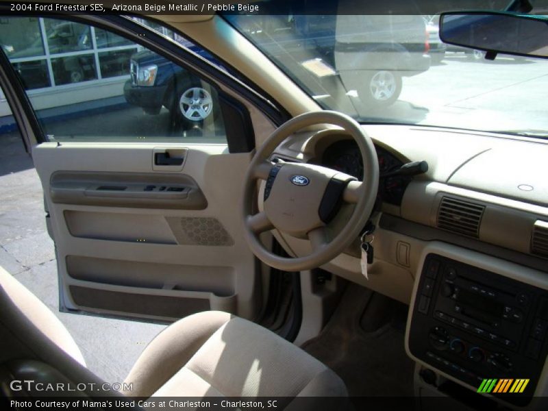 Arizona Beige Metallic / Pebble Beige 2004 Ford Freestar SES