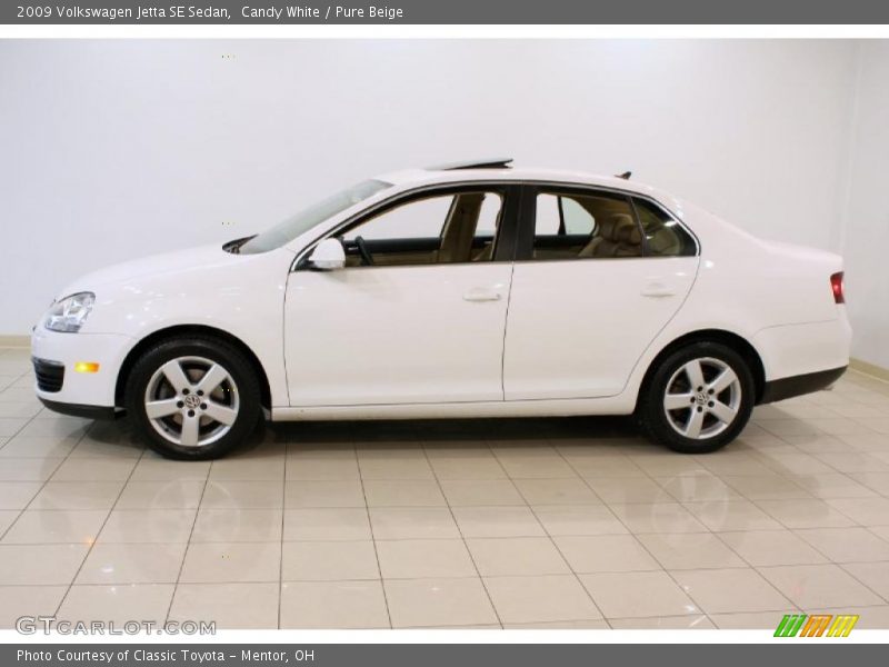 Candy White / Pure Beige 2009 Volkswagen Jetta SE Sedan
