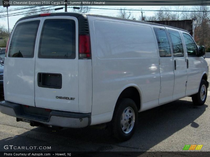 Summit White / Neutral 2002 Chevrolet Express 2500 Cargo Van