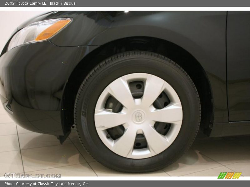 Black / Bisque 2009 Toyota Camry LE
