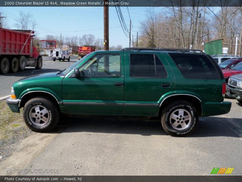Meadow Green Metallic / Medium Gray 2000 Chevrolet Blazer LS 4x4