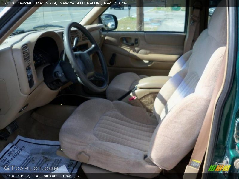 Meadow Green Metallic / Medium Gray 2000 Chevrolet Blazer LS 4x4