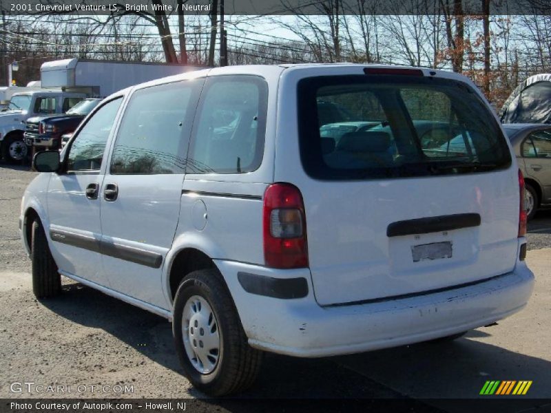 Bright White / Neutral 2001 Chevrolet Venture LS