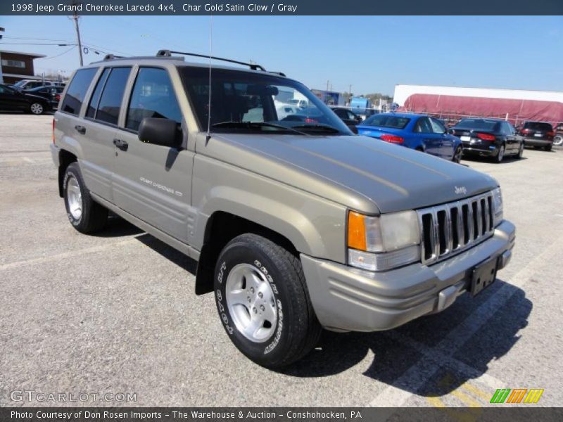 Front 3/4 View of 1998 Grand Cherokee Laredo 4x4
