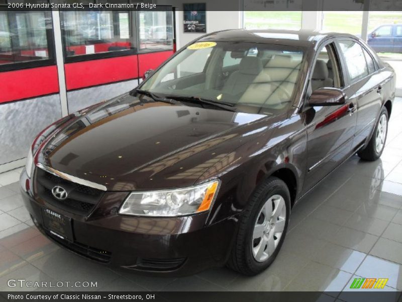 Front 3/4 View of 2006 Sonata GLS