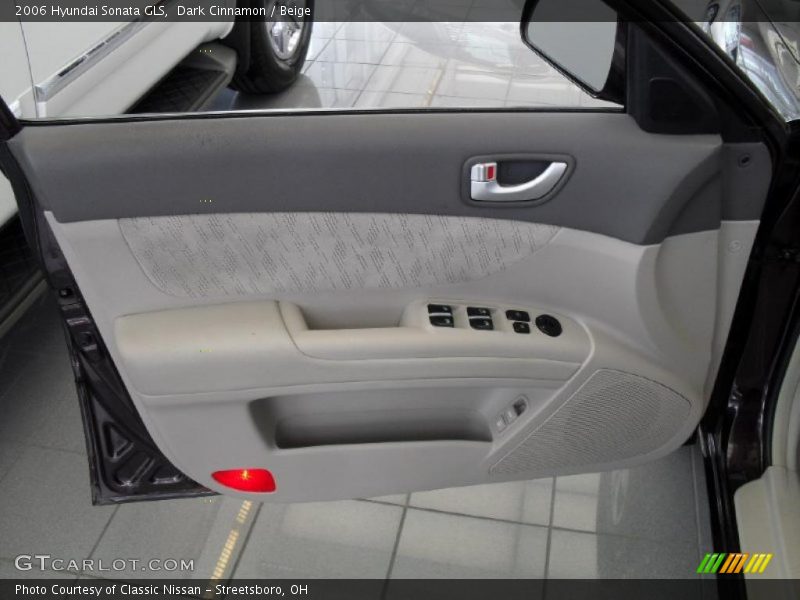 Door Panel of 2006 Sonata GLS