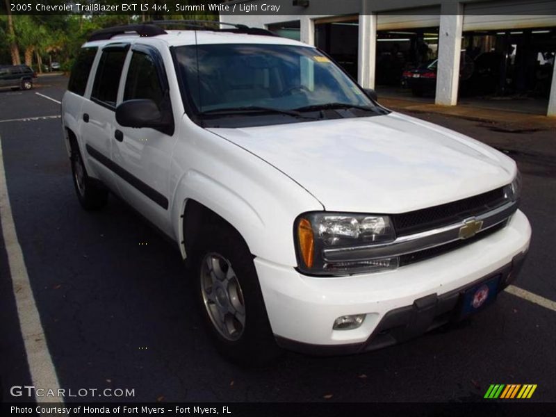 Summit White / Light Gray 2005 Chevrolet TrailBlazer EXT LS 4x4