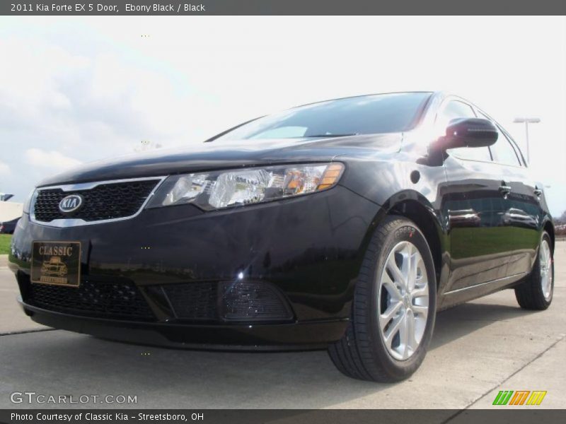 Ebony Black / Black 2011 Kia Forte EX 5 Door