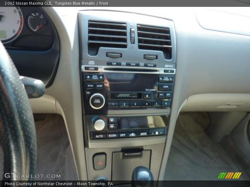 Tungsten Blue Metallic / Frost 2002 Nissan Maxima GLE