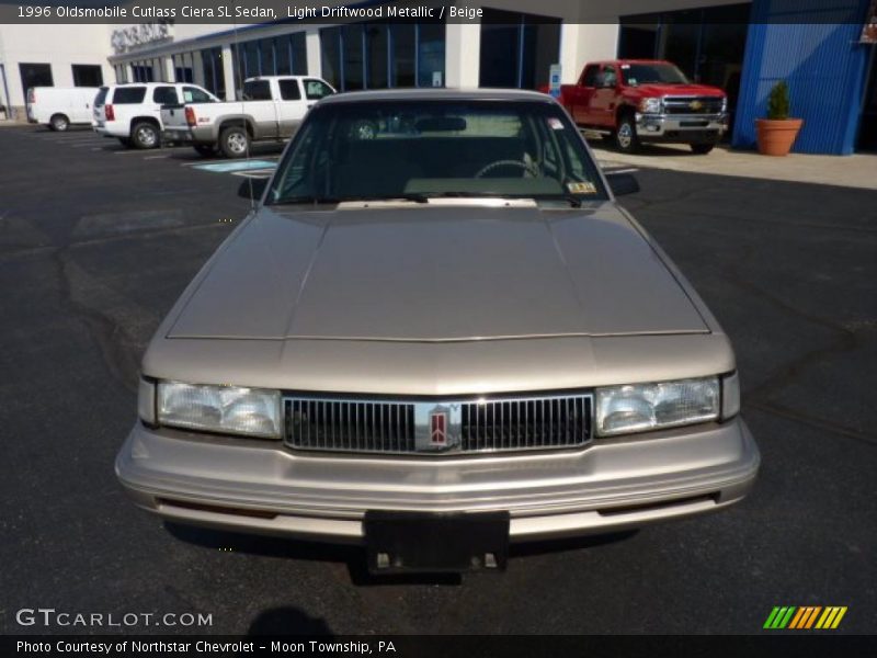 Light Driftwood Metallic / Beige 1996 Oldsmobile Cutlass Ciera SL Sedan