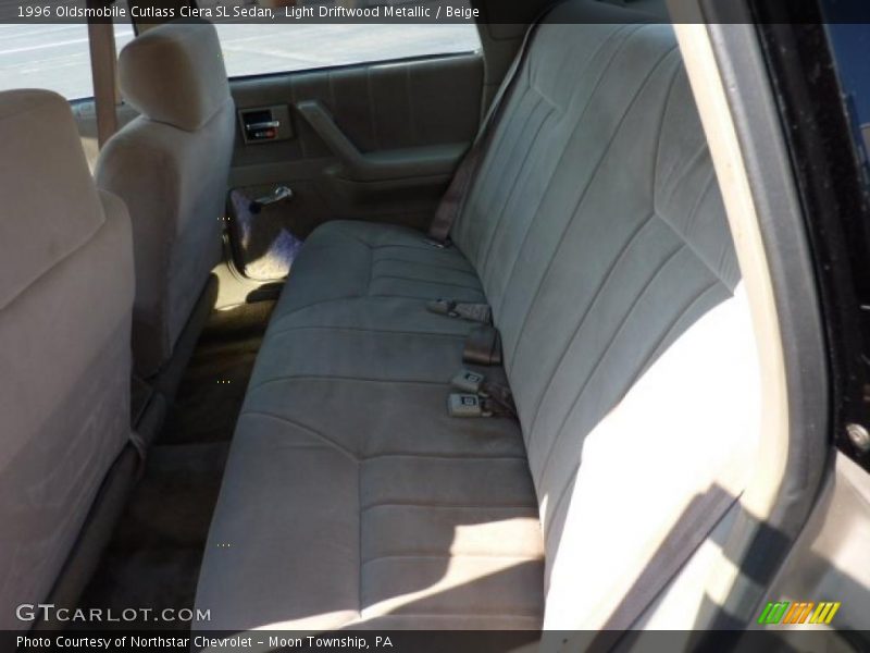 Light Driftwood Metallic / Beige 1996 Oldsmobile Cutlass Ciera SL Sedan
