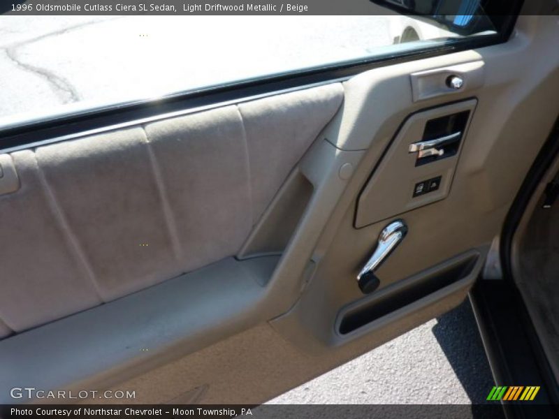 Light Driftwood Metallic / Beige 1996 Oldsmobile Cutlass Ciera SL Sedan