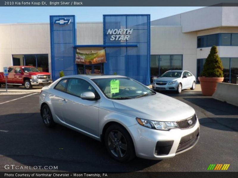 Bright Silver / Black 2010 Kia Forte Koup EX