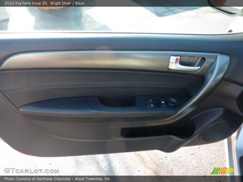 Bright Silver / Black 2010 Kia Forte Koup EX
