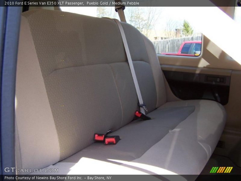 Pueblo Gold / Medium Pebble 2010 Ford E Series Van E350 XLT Passenger
