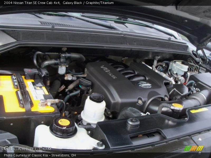 Galaxy Black / Graphite/Titanium 2004 Nissan Titan SE Crew Cab 4x4