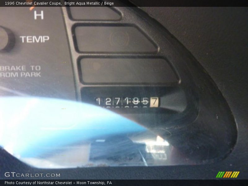 Bright Aqua Metallic / Beige 1996 Chevrolet Cavalier Coupe